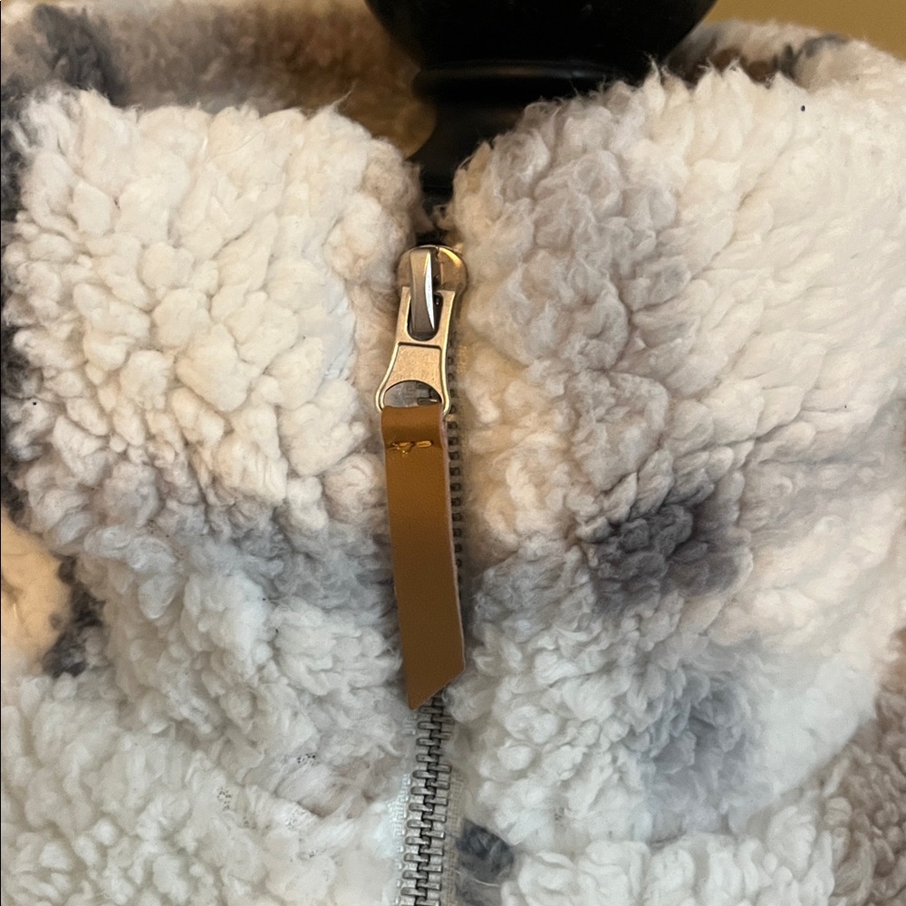 Thread & Supply Cream Sherpa Pullover - Picture 3 of 4